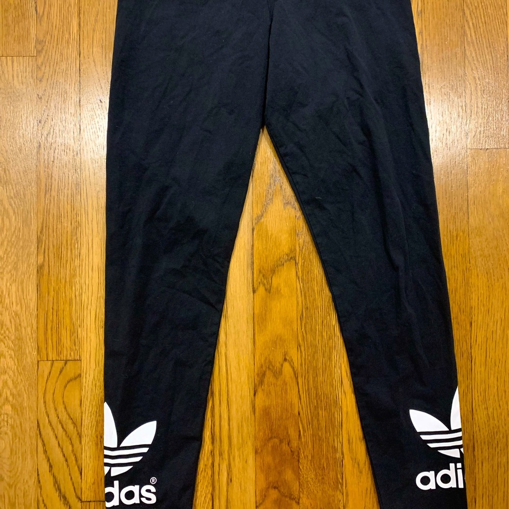 Adidas leggings !